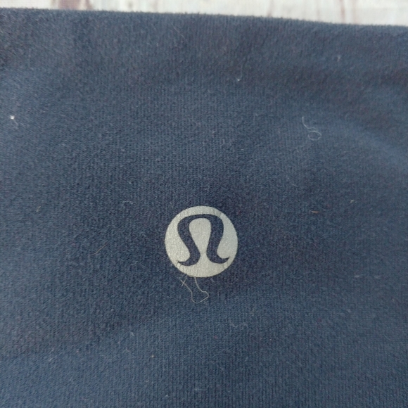 LULULEMON | Practice Daily Ruffle Ribbon Leggings - Picture 10 of 15